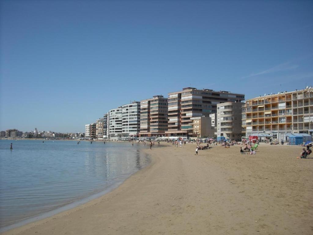 Bonito Apartamento En Τορεβιέχα Εξωτερικό φωτογραφία